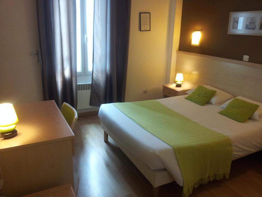 Du Midi Hotel