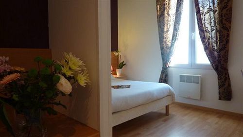 Du Midi Hotel 2*